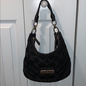 Good-size black COACH bag, like new!